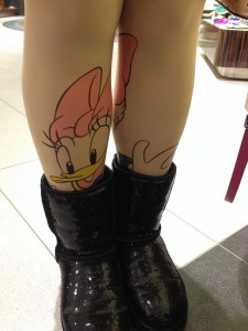 pantyhose with a comic duck character on it - Asian fashion tights 