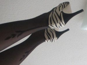 Angelina sheer pantyhose by Fiore