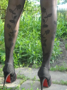 Julia legs in Poema pantyhose by Fiore