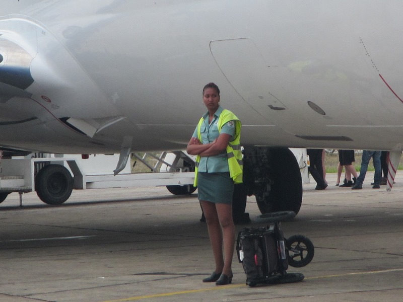 cuban airport staff in pantyhose in cuba